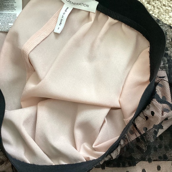 \BCBGeneration\ Dotted Mesh Midi Skirt - Picture 12 of 14